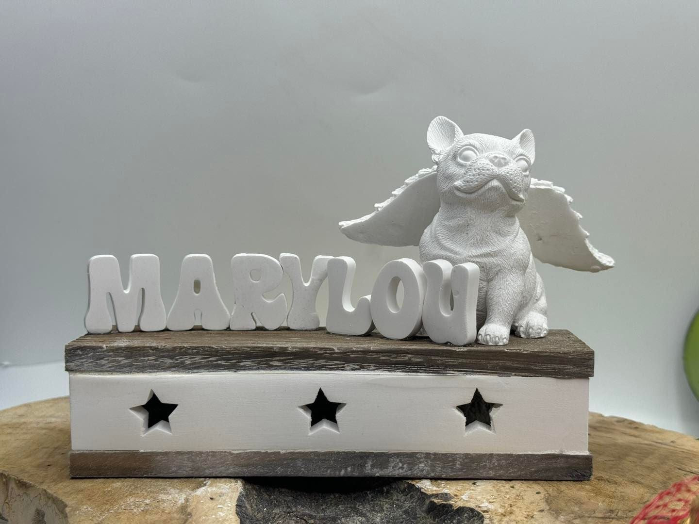 Französische Bulldogge Figur auf Podest Holz #2
