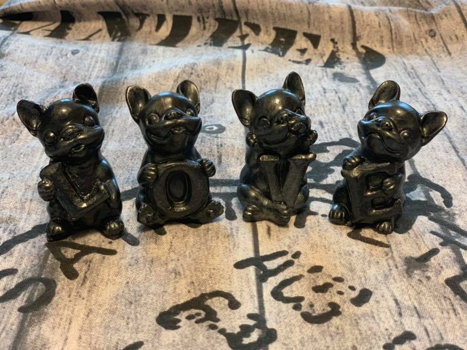 Französische Bulldogge Figur - Love #32