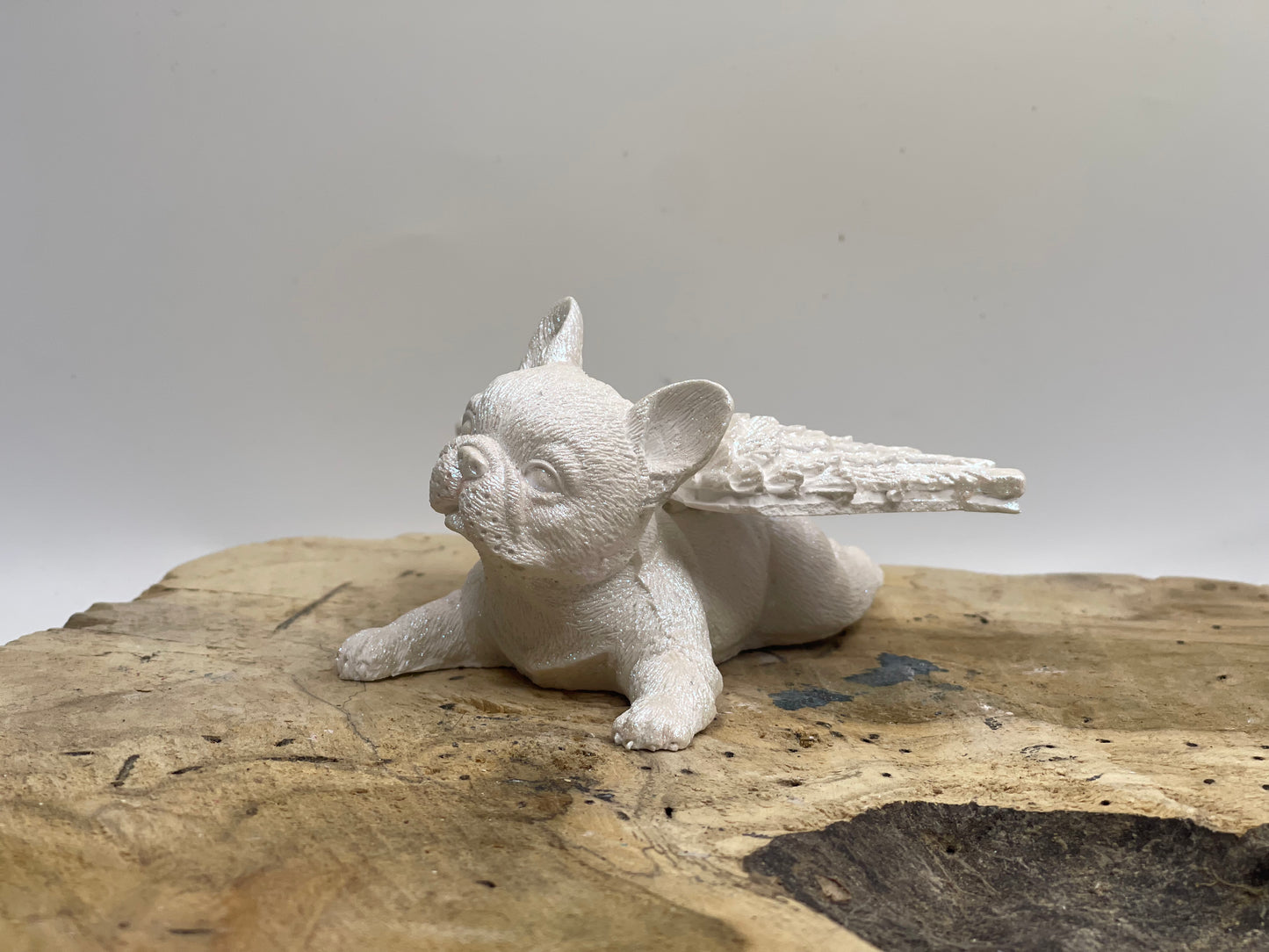 Französische Bulldogge Figur mit Flügeln #37