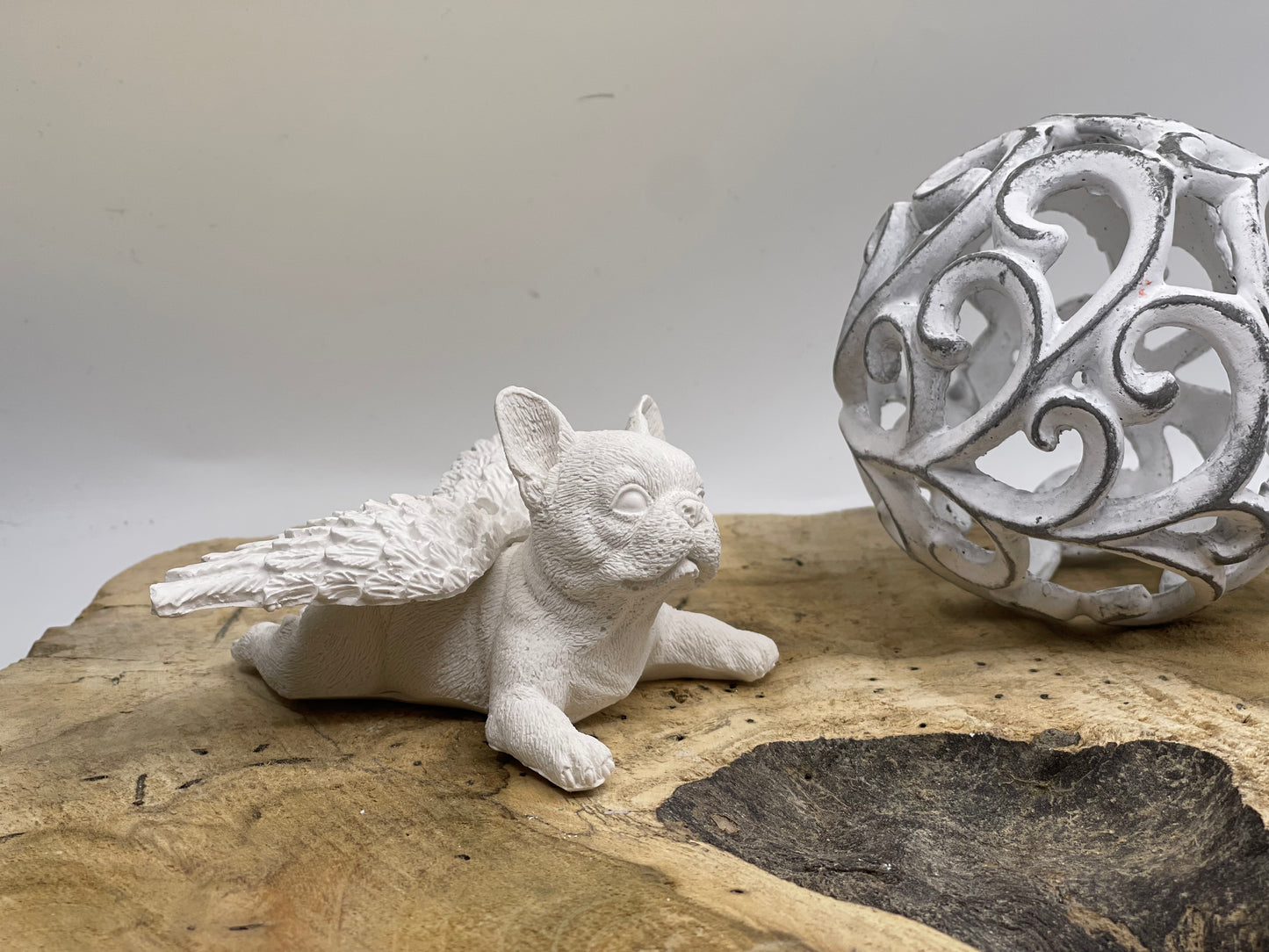 Französische Bulldogge Figur mit Flügeln #37