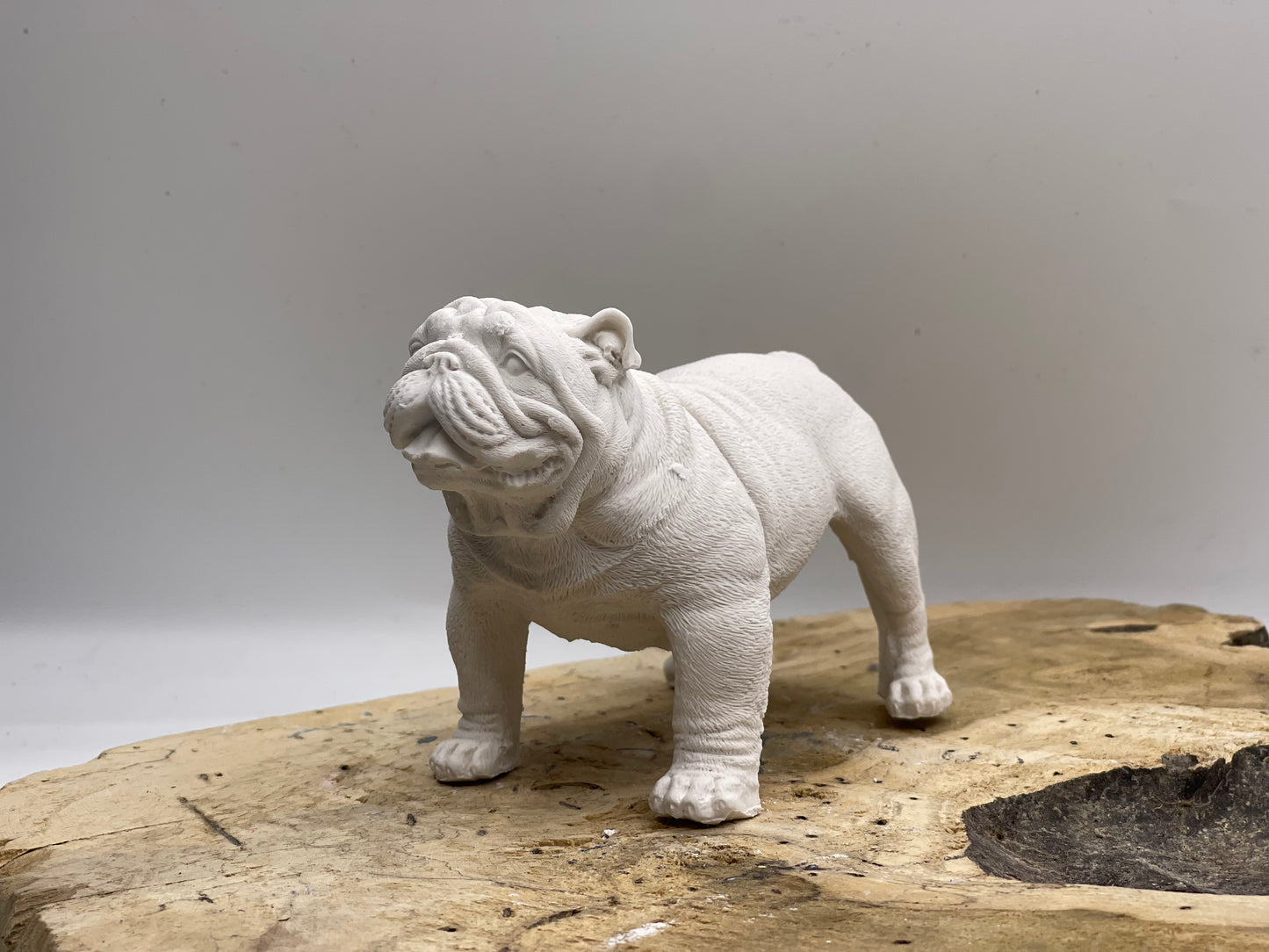 Englische Bulldogge Figur #2