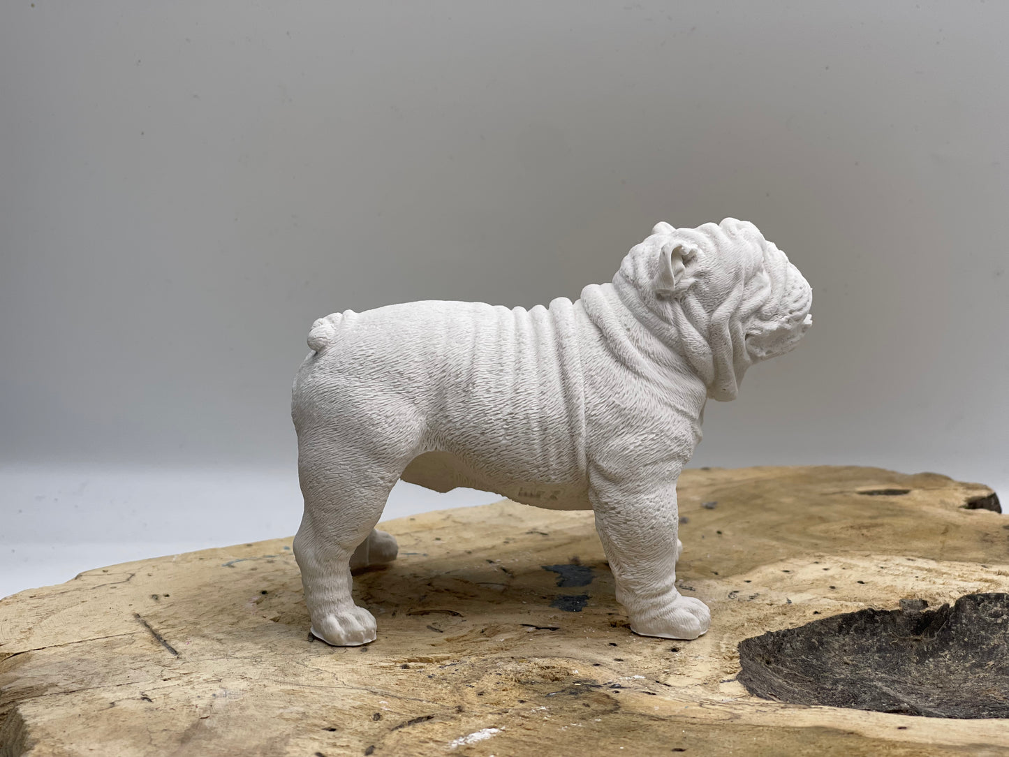 Englische Bulldogge Figur #2